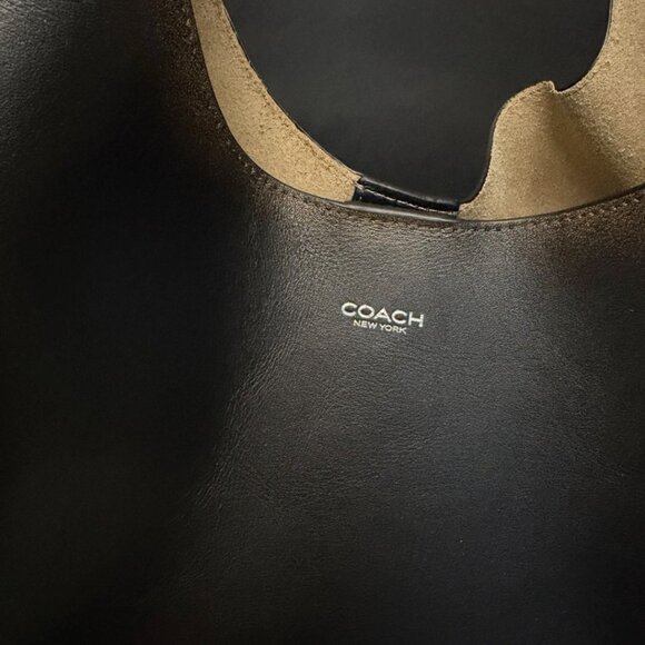 Coach Brooklyn Loved Leather - Picture 3 of 11